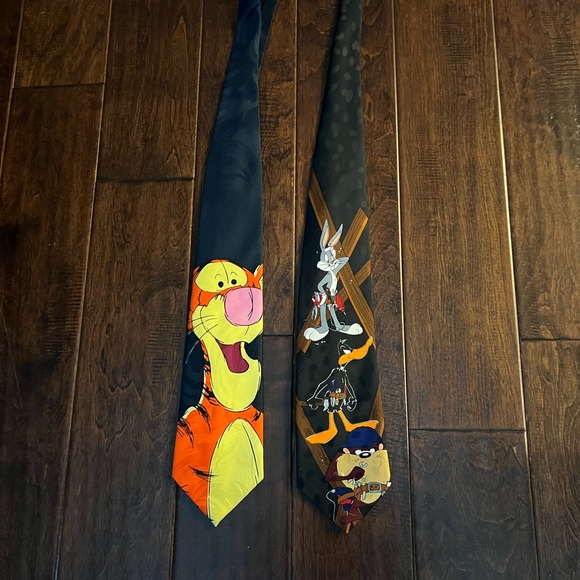 Bugs Bunny and Tigger Ties - Picture 3 of 10